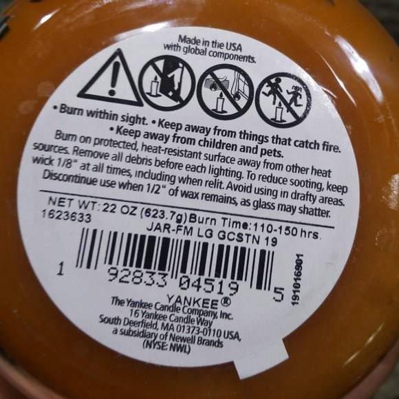 Yankee Candle, Golden Chestnut, Large Jar - Picture 3 of 4